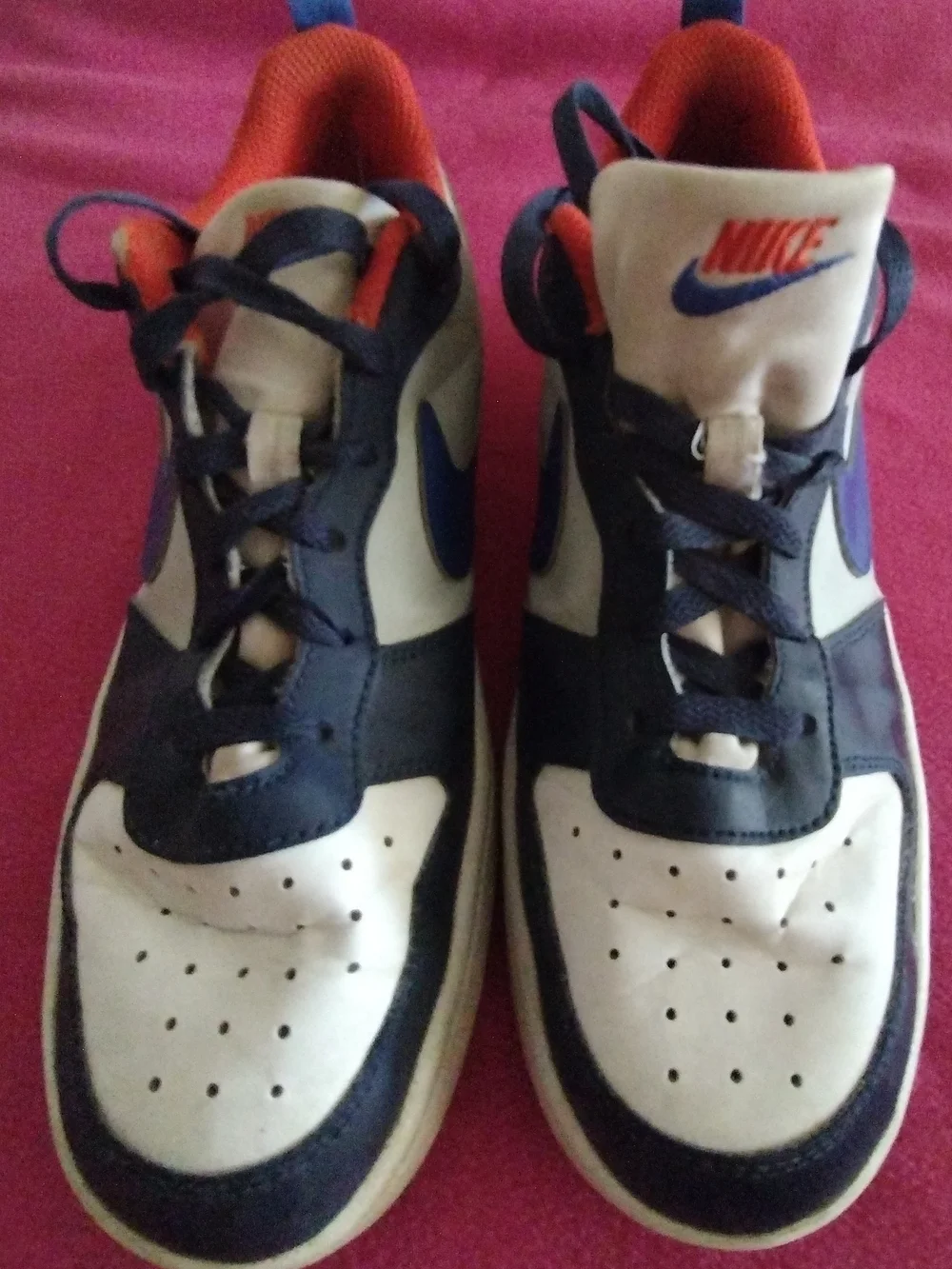 Nike Kids' Low-Top Sneakers in White, Navy & Orange